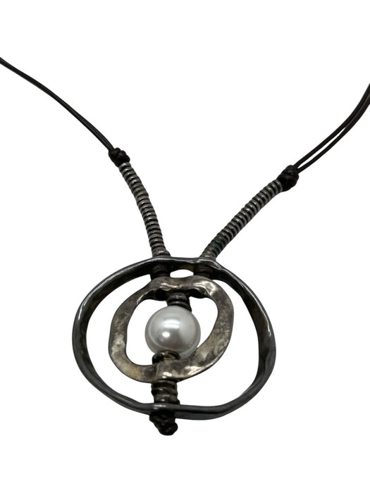 Uno de 50 Dark Brown & Silver 925 Sterling Coated Cord Pearl Pendant Necklace Dark Brown & Silver