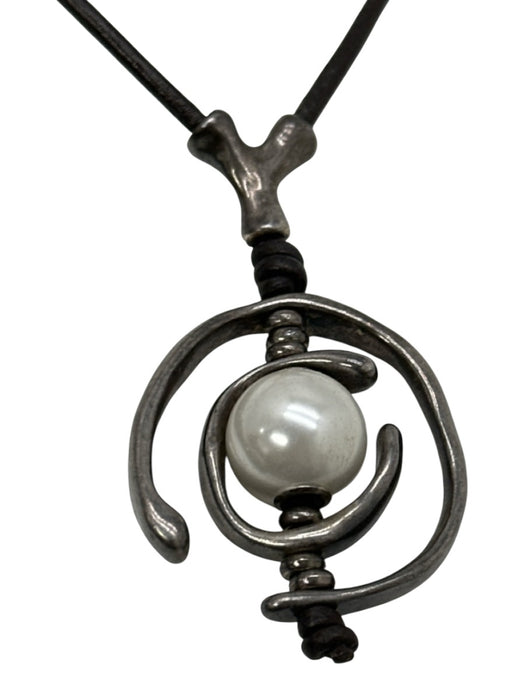 Uno de 50 Dark Brown & Silver 925 Sterling Pearl Cord Pendant Circles Necklace Dark Brown & Silver