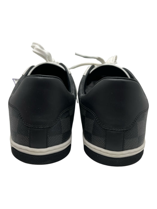 Louis Vuitton Shoe Size 9.5 White & Black Leather Solid Strap Sneaker Shoes White & Black / 9.5