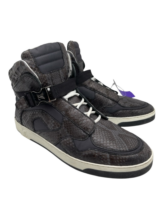 Louis Vuitton Shoe Size 9 Gray & White Snakeskin Solid Strap High Top Shoes Gray & White / 9