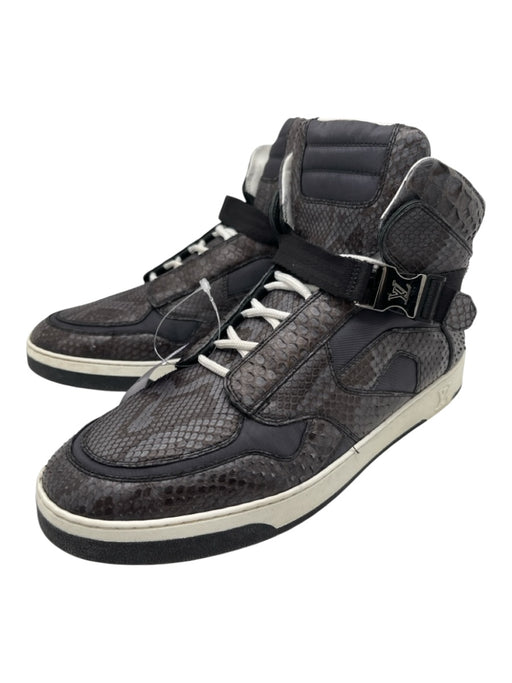 Louis Vuitton Shoe Size 9 Gray & White Snakeskin Solid Strap High Top Shoes Gray & White / 9