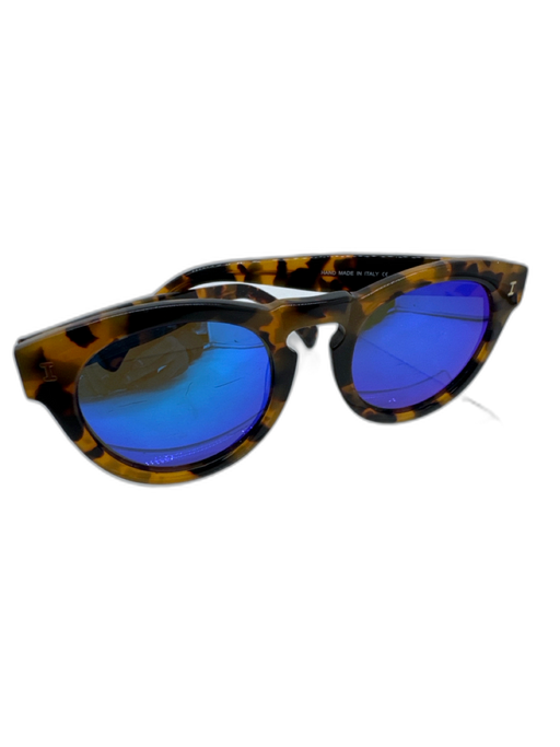 illesteva Brown, Black, Blue Acetate Tortoise Mirrored Sunglasses Brown, Black, Blue