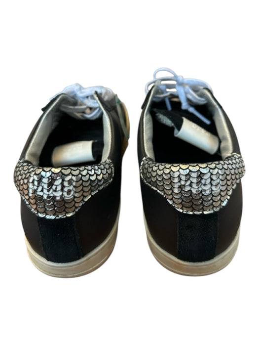 P448 Shoe Size 37 Black & White Leather Metallic Accent Athletic Sneakers Black & White / 37