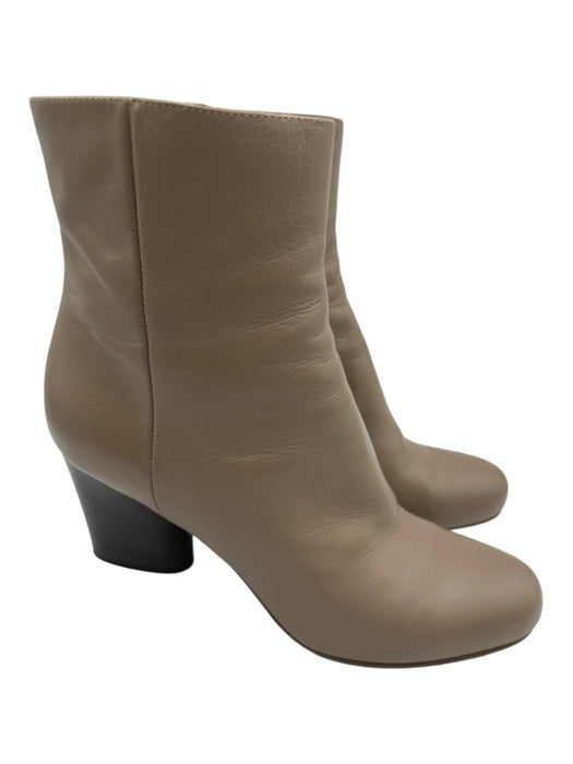 Maison Margiela Shoe Size 39 Taupe Beige Leather Side Zip Stacked Heel Booties Taupe Beige / 39