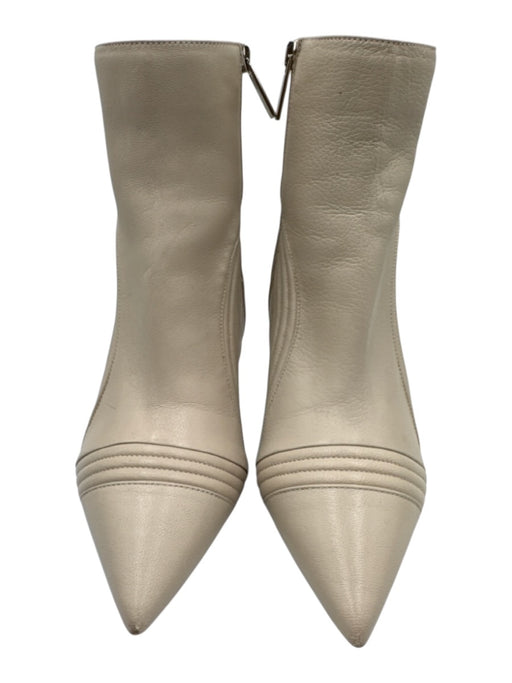 Aquatalia Shoe Size 7.5 Cream White Leather Upper Seam Detail Side Zip Boots Cream White / 7.5