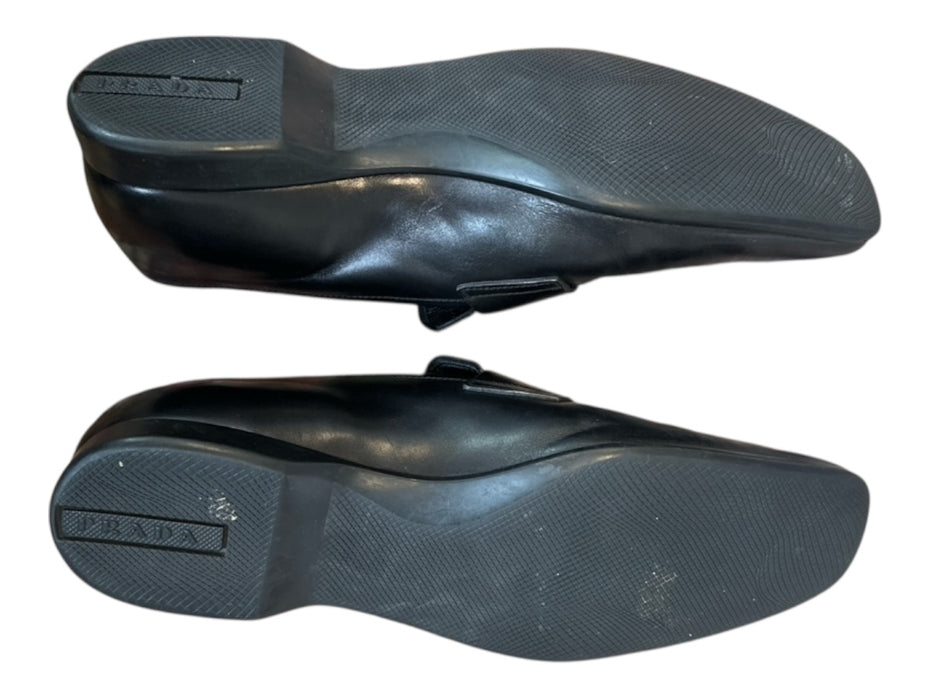 Prada Shoe Size 7 Black & Silver Leather logo Square Toe Men's Loafers 7