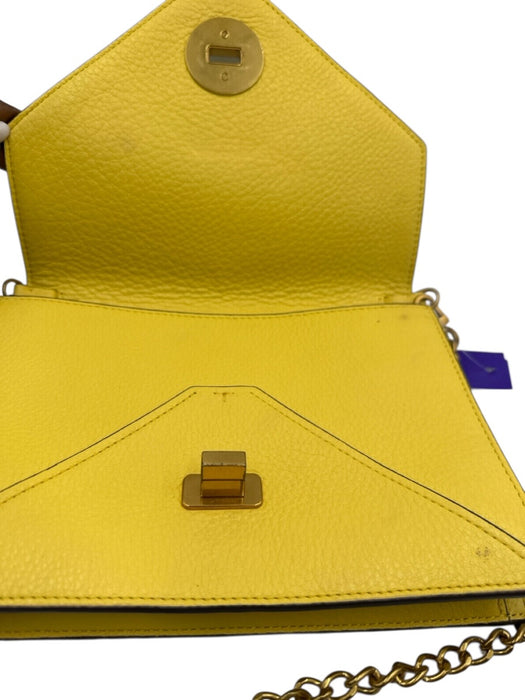 Tory Burch Yellow & Gold Pebble Leather Turnlock Envelope Chain Strap Bag Yellow & Gold / S