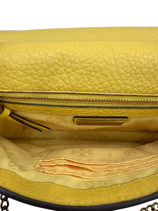 Tory Burch Yellow & Gold Pebble Leather Turnlock Envelope Chain Strap Bag Yellow & Gold / S