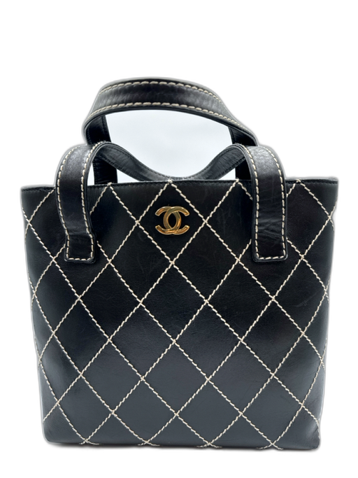 Chanel Black Calfskin Contrast Stitch Diamond Snap Closure Tote Bag Black / S