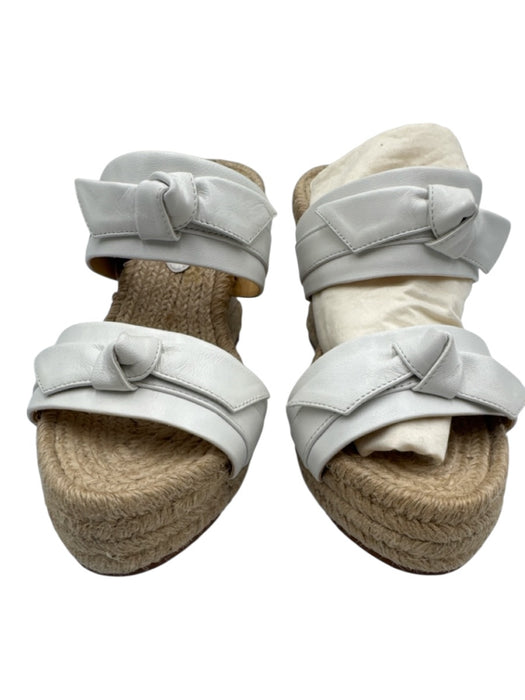 Alexandre Birman Shoe Size 35 White & Beige Leather Upper Knot Detail Sandals White & Beige / 35