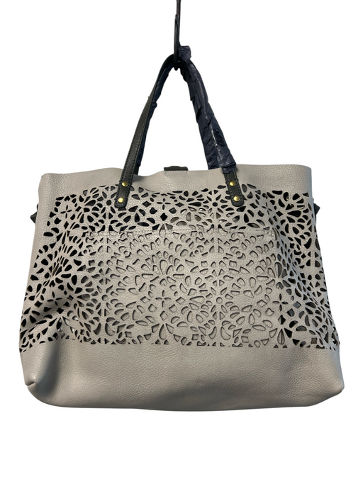 Kempton & Co Beige Leather Cutout Pattern Shoulder Strap Side Zip Bag Beige / Medium