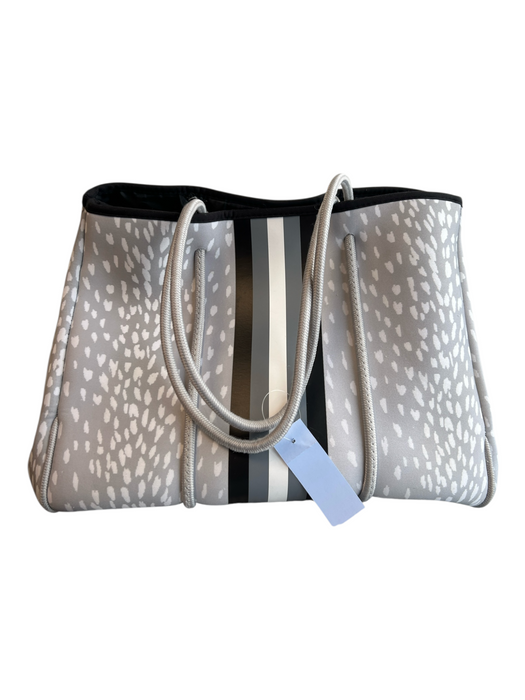 Dallas Hill Gray Shoulder Shraps Stripes Zebra Print Open Top Bag Gray