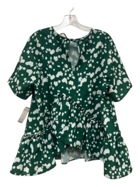 CROSBY by Mollie Burch Size M Green & White Polyester Short Sleeve Spotted Top Green & White / M