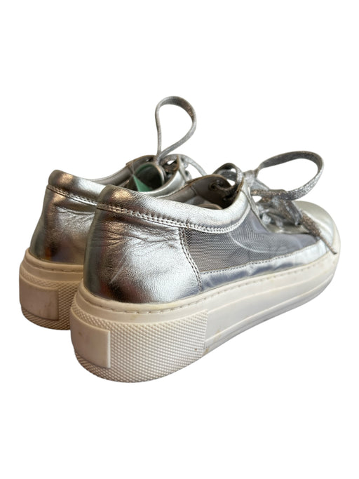 Seychelles Shoe Size 7 Silver Mesh Toe cap Low Top Lace Up Sneaker Shoes Silver / 7