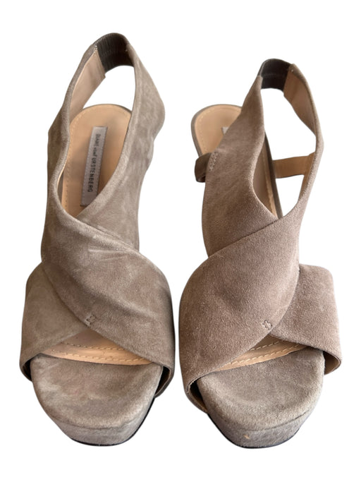 Diane Von Furstenberg Shoe Size 8.5 Sand Suede Platform stretch back Shoes Sand / 8.5