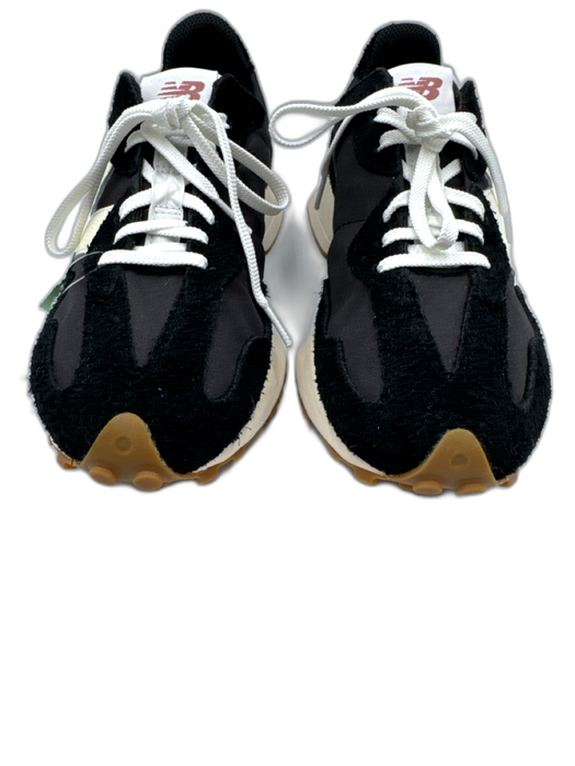 New Balance Shoe Size 10 Black & White Suede & Canvas Pointed Toe Logo Sneakers Black & White / 10