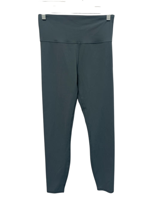 Vuori Size S Muted Green Poly Blend Elastic Waist Athletic Logo Leggings Muted Green / S