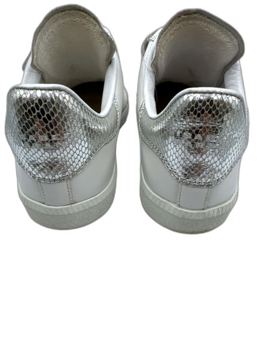Isabel Marant White & Gray Leather Suede Detail Velcro Straps Low Top Sneakers White & Gray