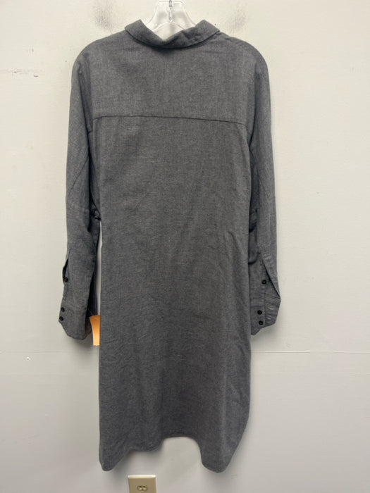Véritécoeur Size Est Small Gray Cotton Long Sleeve Button Front Collar Dress