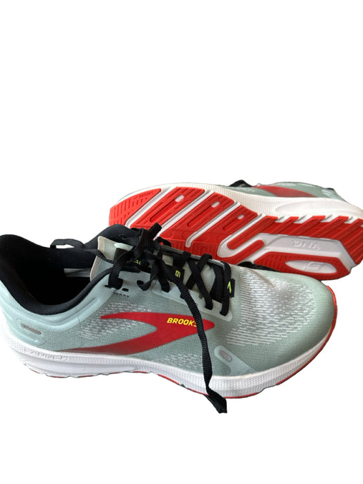 Brooks Shoe Size 8.5 Green & Red Canvas Athletic Men's Sneakers