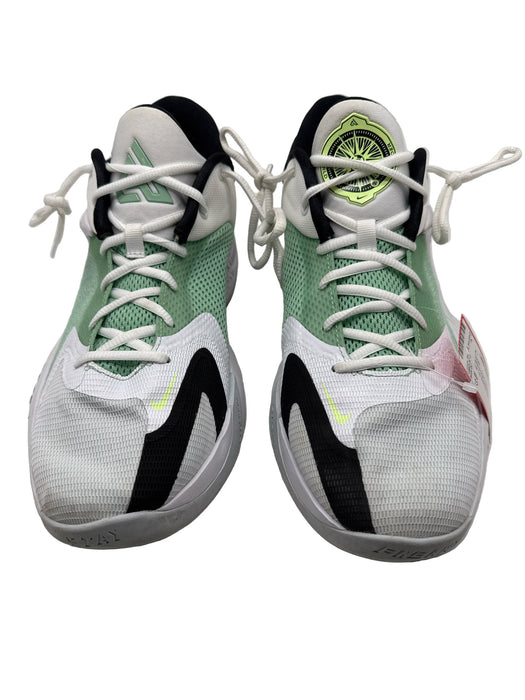 Nike Shoe Size 12 White & Green Synthetic Solid Sneaker Men's Shoes