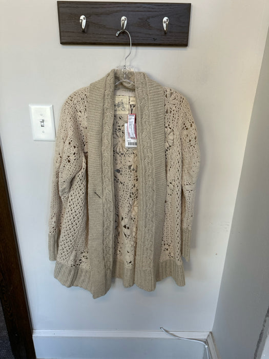 Angel of the North Size L Oatmeal Wool Blend Macrame Long Sleeve Sweater