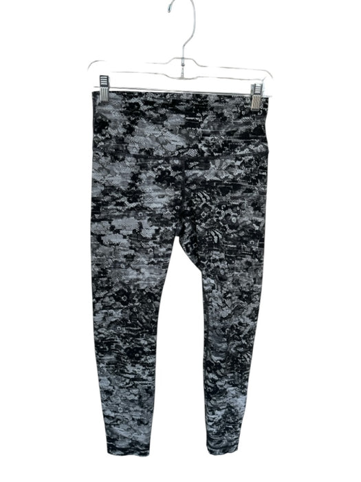Lululemon Size 8 Black & Gray Waist Band Lace Print Cropped Athletic Leggings Black & Gray / 8