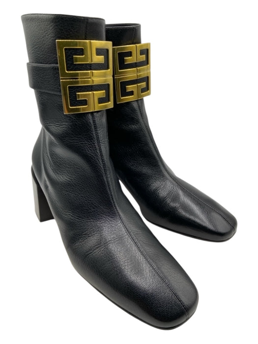 Givenchy Shoe Size 40 Black & Gold Leather Gold Tone Hardware Solid Booties Black & Gold / 40