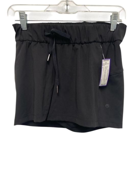 Lululemon Size 4 Black Nylon Blend Elastic & Drawstring Waist Pocketed Shorts Black / 4