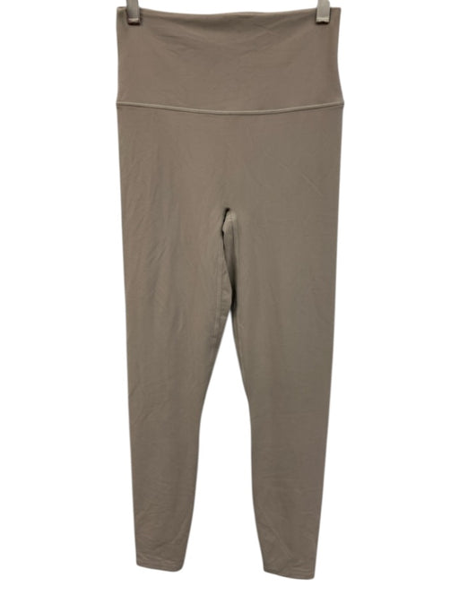 Spanx Size Medium Beige Elastic Waist Full Leg Leggings Beige / Medium