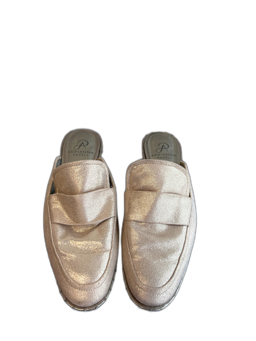 Adrianna Papell Shoe Size 8 Gold & Brown Manmade Material Shimmer Detail Shoes Gold & Brown / 8