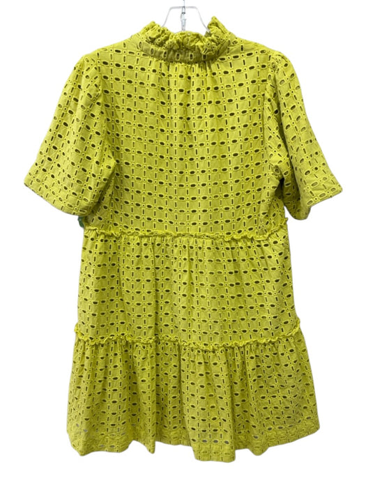 Tuckernuck Size S Chartreuse Green Cotton Short Sleeve Eyelet Knee length Dress Chartreuse Green / S