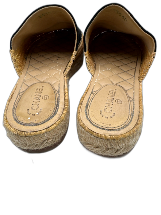 Chanel Shoe Size 39 Black & Beige Suede Espadrille Mule Closed Toe Cap Toe Flats Black & Beige / 39