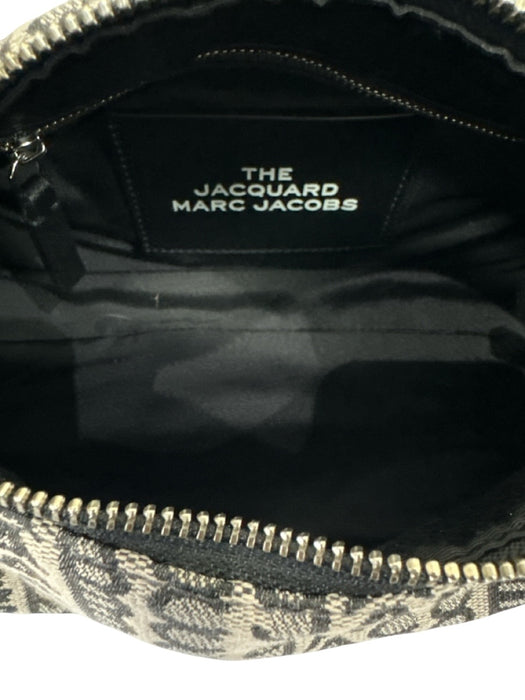 Marc Jacobs Black & Beige Cotton & Polyester Monogram Zip Close Bag Black & Beige