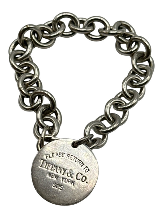 Tiffany & Co. Silver Tone 925 Sterling Silver Chain Logo Pendant Bracelet Silver Tone