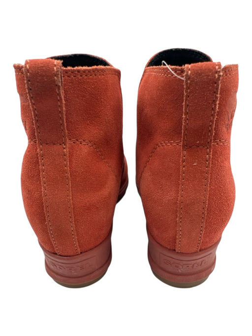 Sorel Shoe Size 7.5 Orange Leather Suede Chelsea Stitching Rubber Sole Booties Orange / 7.5