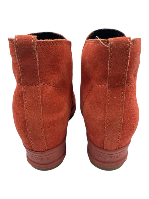 Sorel Shoe Size 7.5 Orange Leather Suede Chelsea Stitching Rubber Sole Booties Orange / 7.5