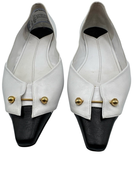 Chanel Shoe Size 39 Black & White Leather Upper Gold Tone Details Flat Pumps Black & White / 39