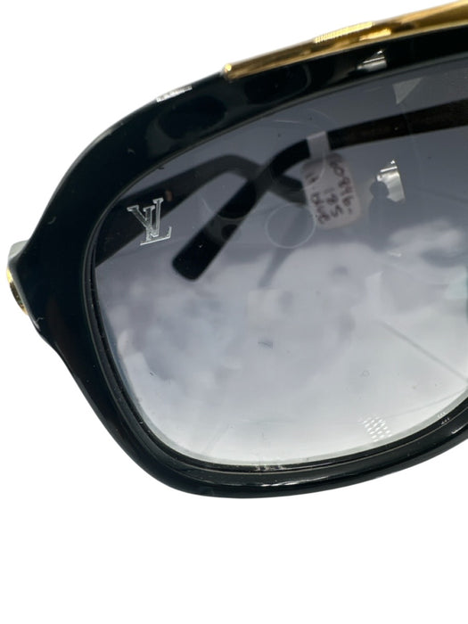 Louis Vuitton Black & Gold Tone Acetate Metal Accent Flat Top Sunglasses Black & Gold Tone