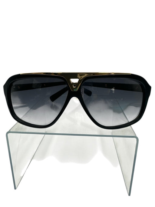Louis Vuitton Black & Gold Tone Acetate Metal Accent Flat Top Sunglasses Black & Gold Tone
