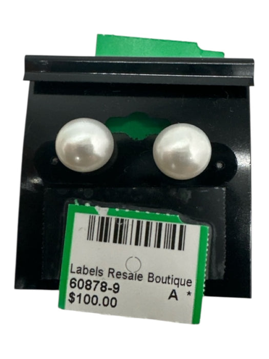 No Brand Iredescent Pearls Post Back Earrings Iredescent