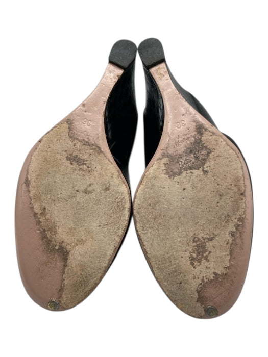 Gucci Shoe Size 36 Black Patent Leather round toe Guccissima Wedges Black / 36