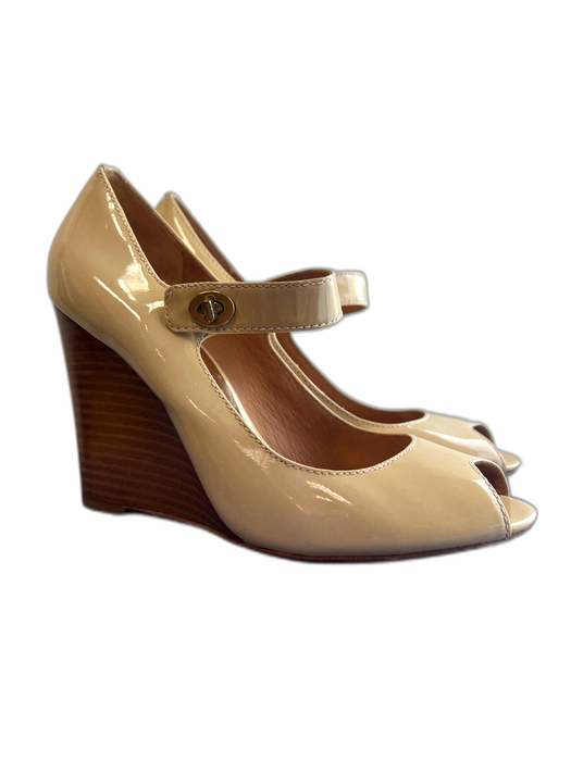 Coach Shoe Size 6 Tan Patent Leather Twist Lock detail Wedge Peep Toe Shoes Tan / 6