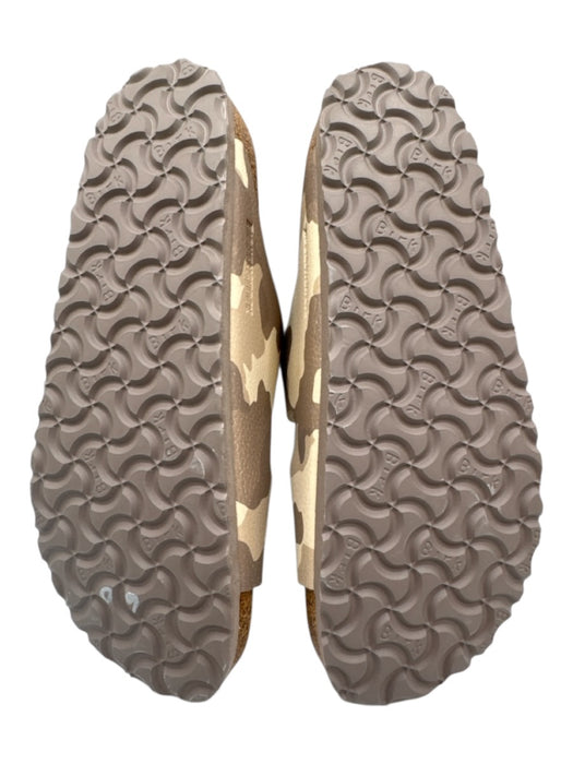 Birkenstock Shoe Size 40 Beige Leather Upper Camo Buckle Strap Slide Sandals Beige / 40