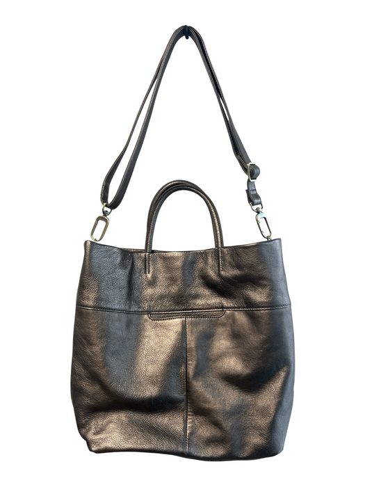 Hobo Grey Leather Square Magnetic Close Crossbody Bag Grey / M