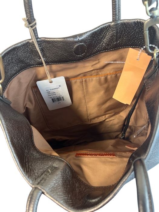 Hobo Grey Leather Square Magnetic Close Crossbody Bag Grey / M