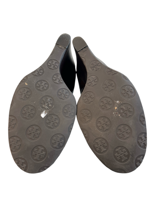 Tory Burch Shoe Size 9 Brown Leather Upper Round Toe Logo Wedge Heels Brown / 9