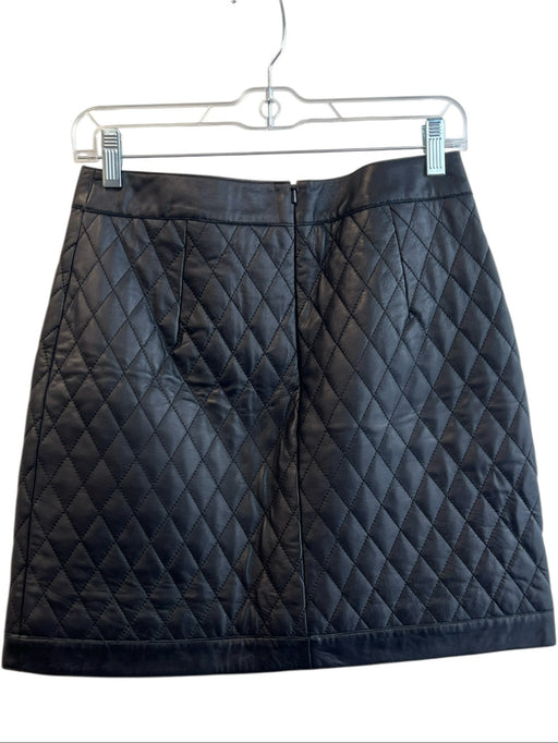 Bod & Christensen Size 4 Black Leather Quilted Back Zip Above knee Skirt Black / 4