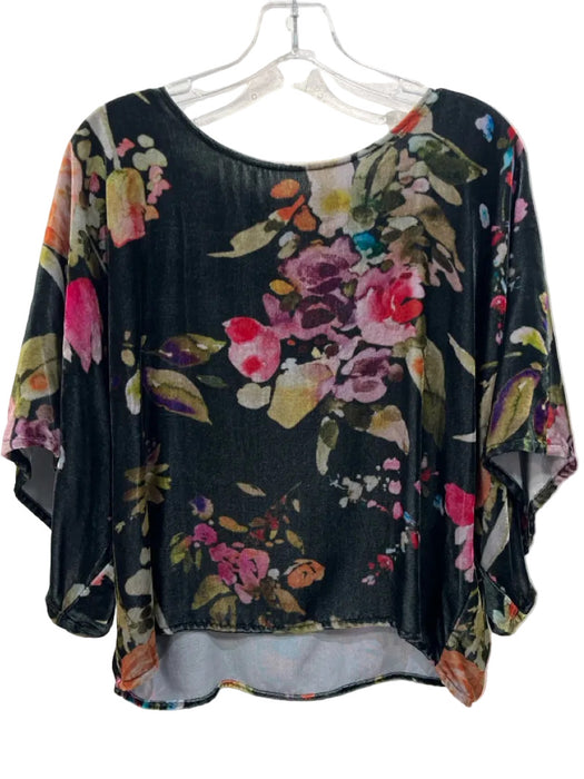 Johnny Was Size XS Black & Multi Rayon Short Sleeve Velvet Floral Top