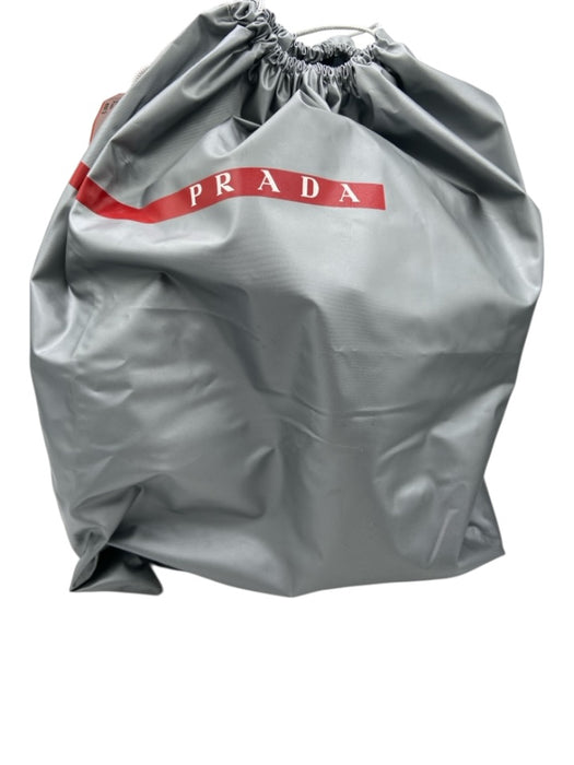 Prada Shoe Size est 9 Black & White Leather High Top Dustbag Inc. Sneakers Black & White / est 9